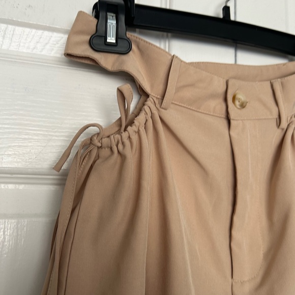 Shein Women’s Pants - Picture 4 of 8